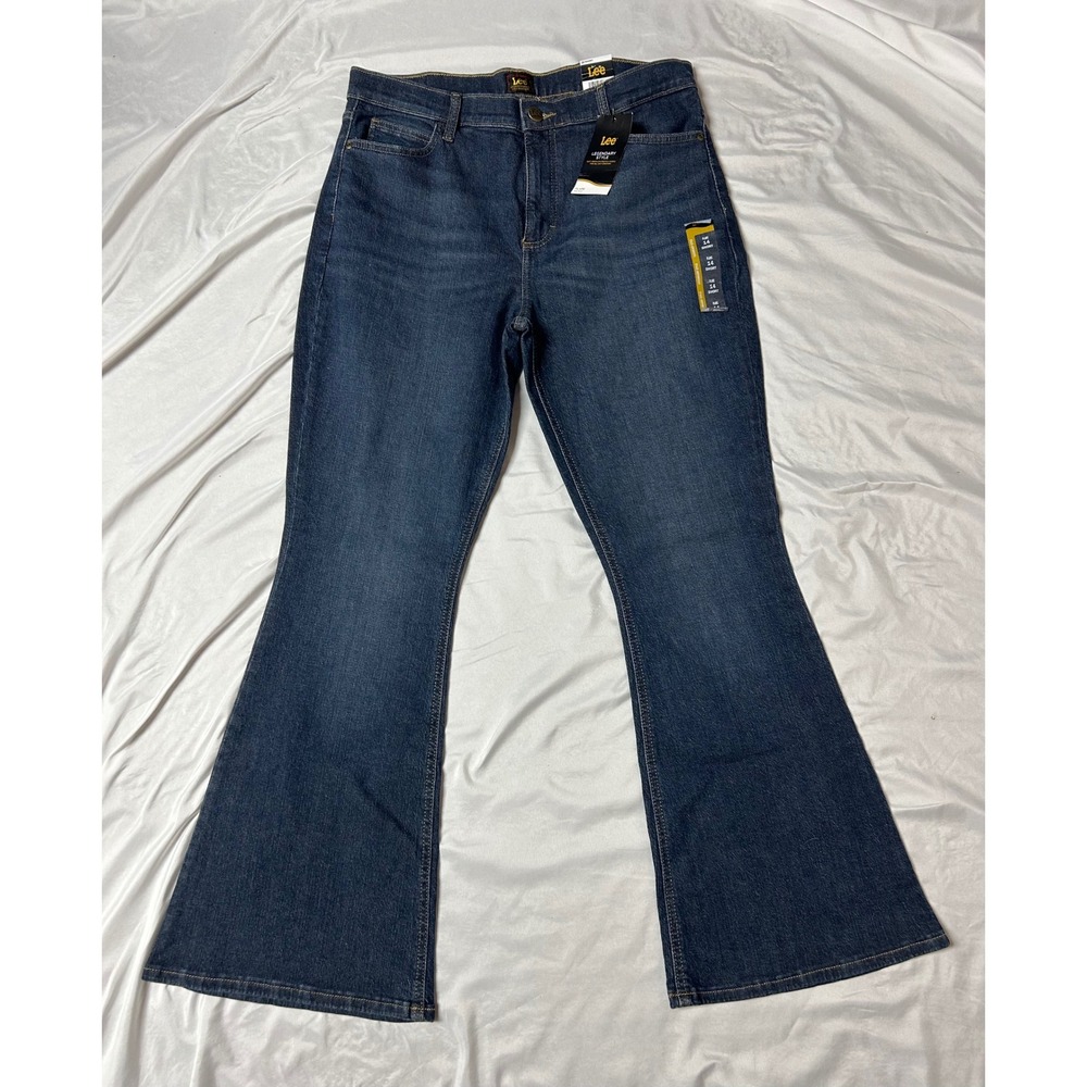 Lee Legendary Style Flare Mid Rise Jeans Dark Wash Stretch Denim 14 Short NWT